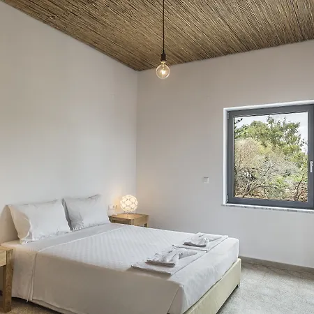 Myrtia House